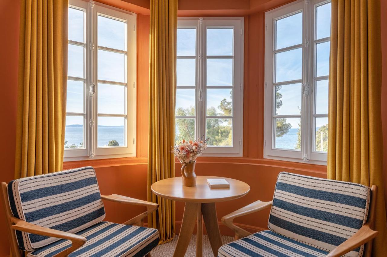 Готель Les Terrasses Du Bailli Реоль-Канадель-сюр-Мер Екстер'єр фото
