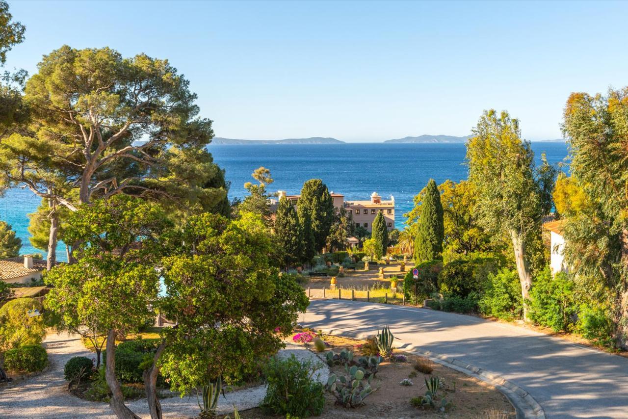 Готель Les Terrasses Du Bailli Реоль-Канадель-сюр-Мер Екстер'єр фото